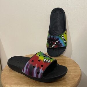Crocs Classic Crocs Solarized Slide Tie Dye Unisex Men’s 5 Women’s 7 Sandals